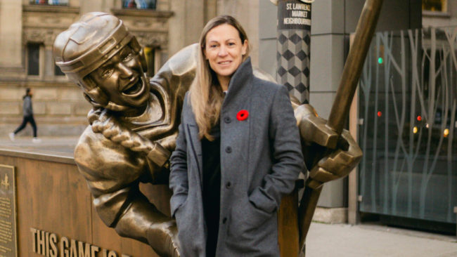 Jayna Hefford Helps Unveil “This Game is For Us All” Statue with Budweiser Canada